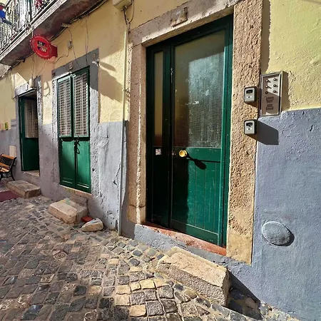 1 Floor Centre Sulemange