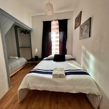 1 Floor Centre Sulemange Апарт-готель