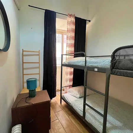 1 Floor Centre Sulemange منزل للإقامة *
