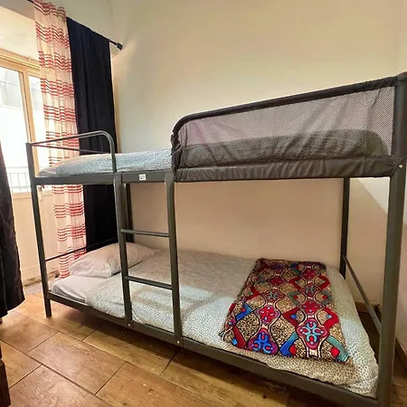 1 Floor Centre Sulemange منزل للإقامة *